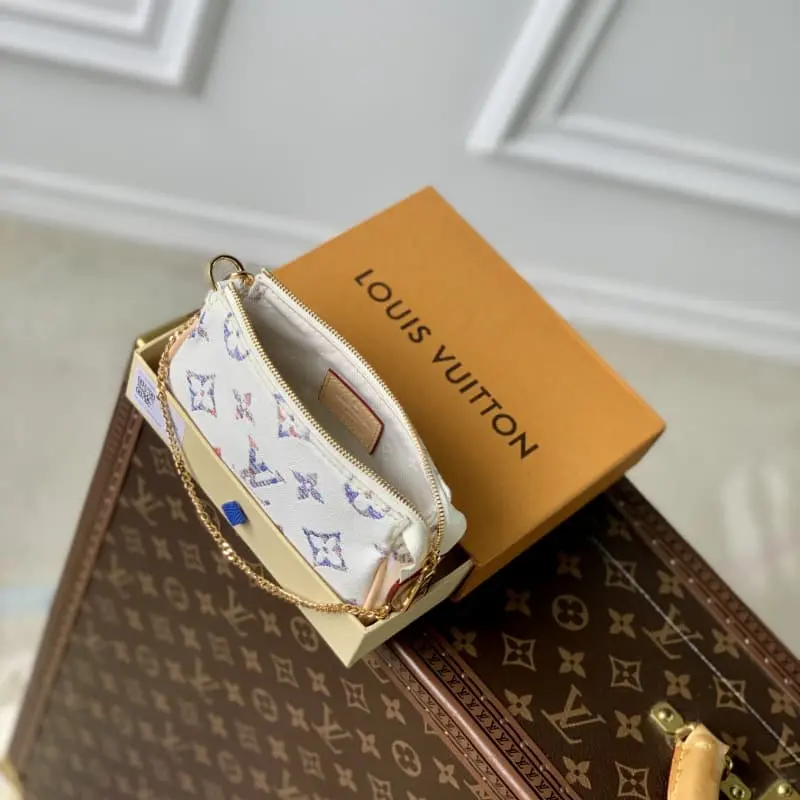 M58009 HH40 15.5x10.5x4cm High Quality Bags - Image 9