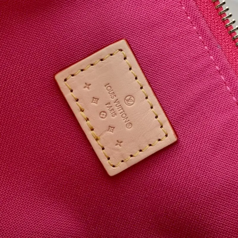 M83000 Rose Red 16x10x7.5cm High Quality Bags - Image 8