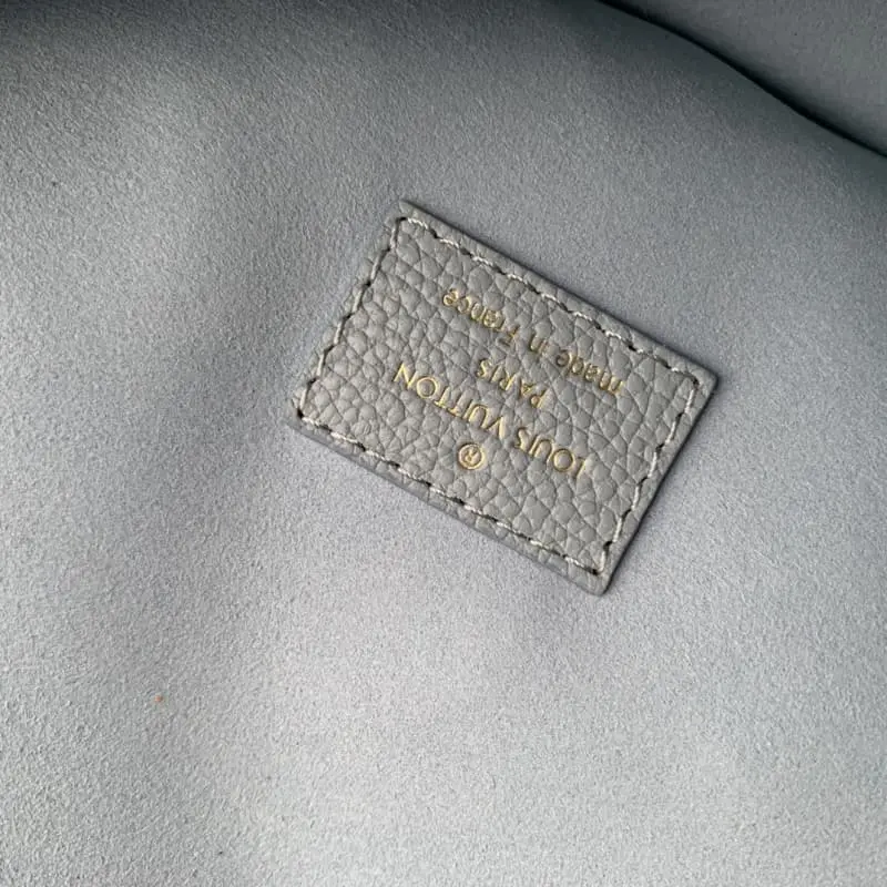 M83529 Blue 19x10.5x6cm High Quality Bags - Image 8