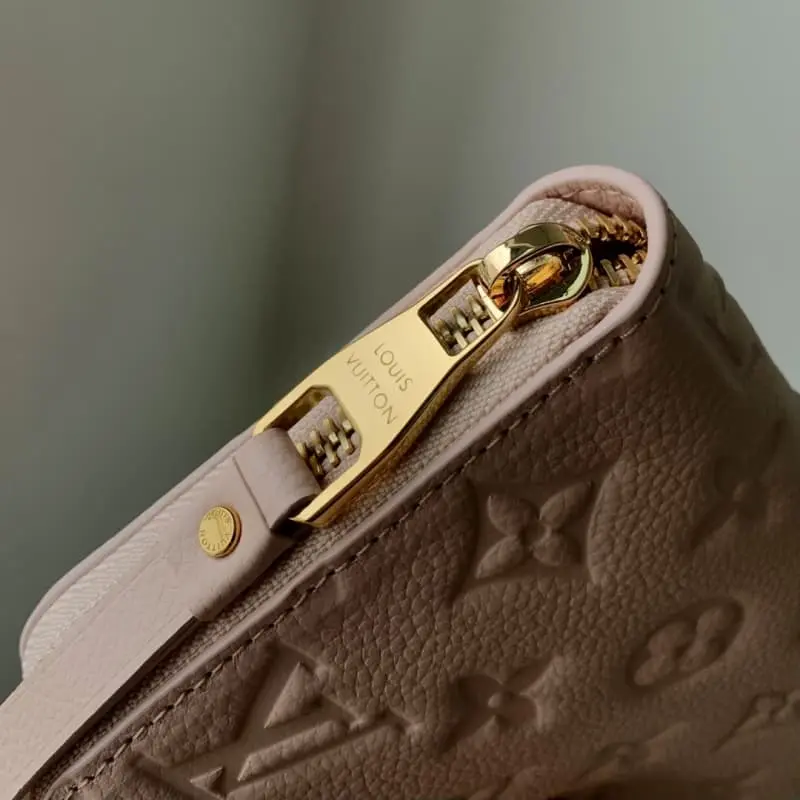 M82926Nude Pink 19.5X10cm High Quality Bags - Image 8