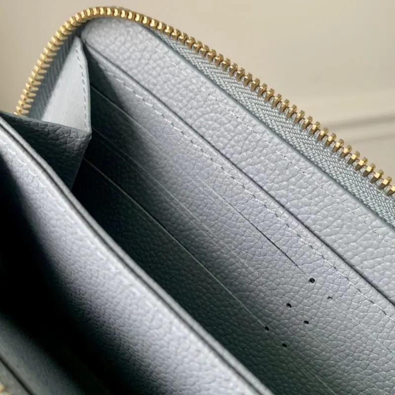 M82926 Haze Blue 19.5X10cm High Quality Bags - Image 7