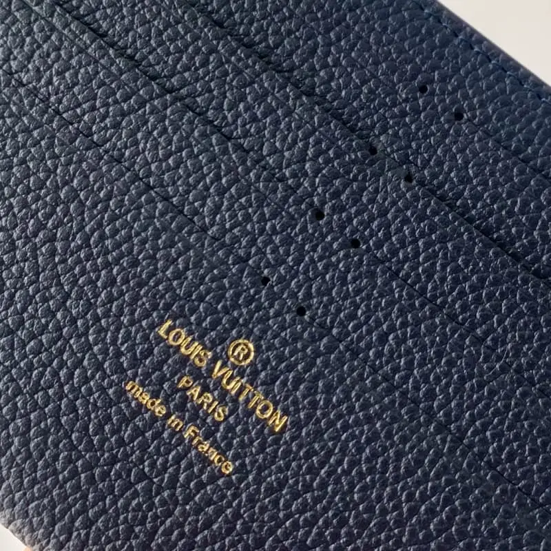 M83589 S1 21x12x3cm High Quality Bags - Image 8