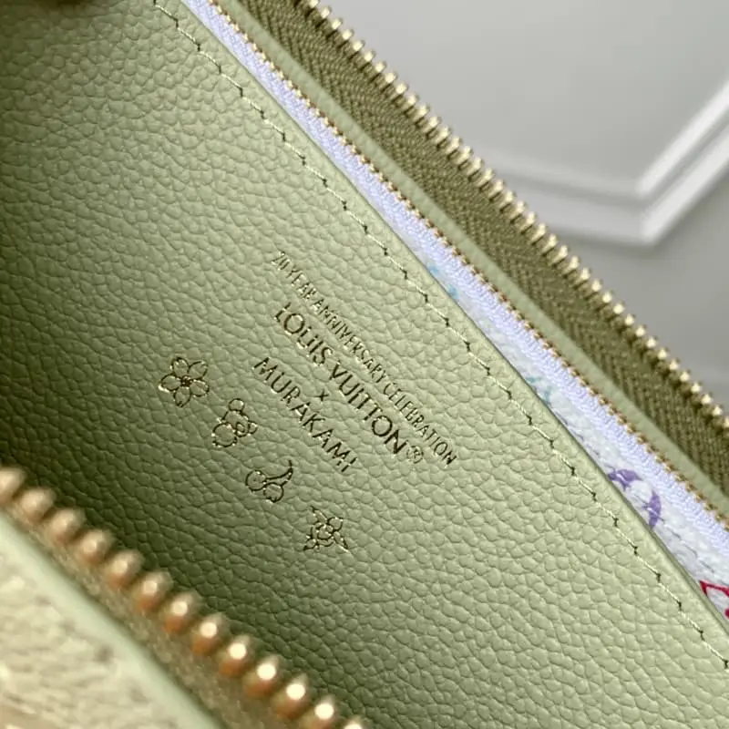 M13618 Green 19.5x10.5x2.5cm High Quality Bags - Image 8