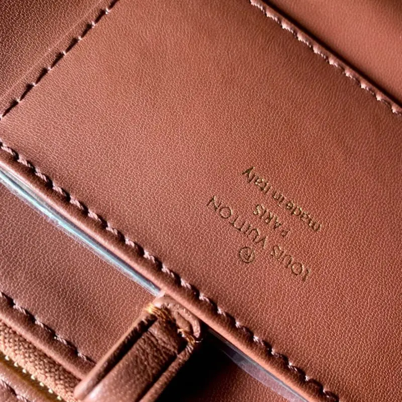 M23689 Brown 31x19.5x11cm High Quality Bags - Image 8