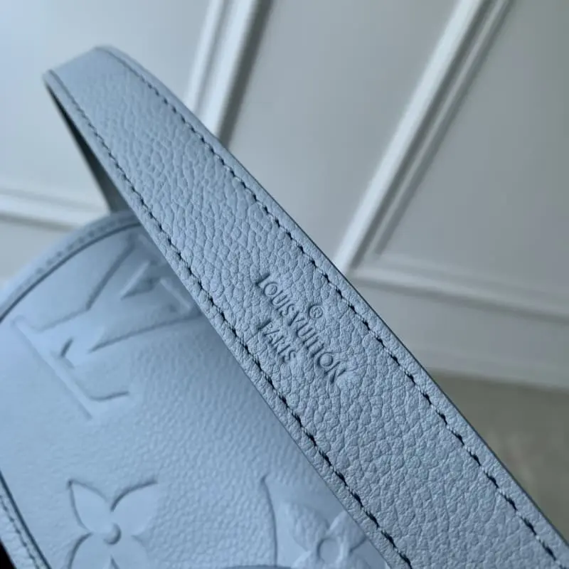 M46846 24x15x9cm High Quality Bags - Image 7