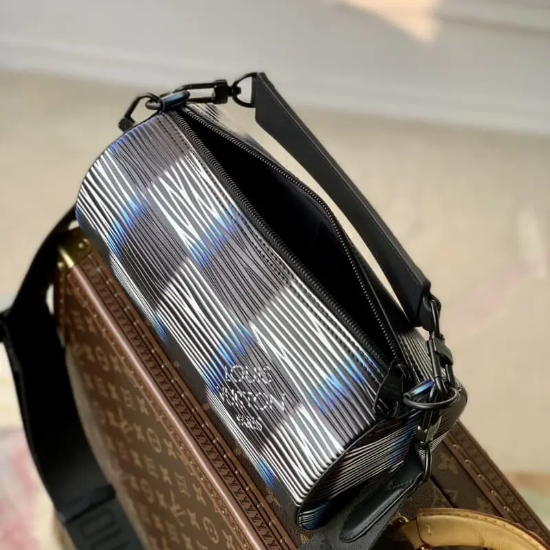 M23744 26x14x14cm High Quality Bags - Image 8