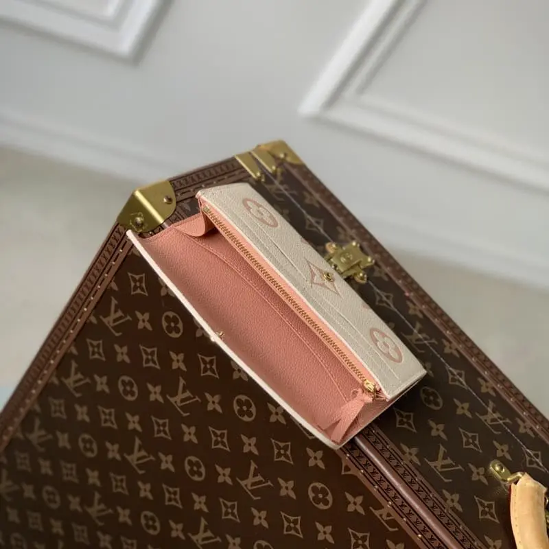 M82341 S3 19x10x2cm High Quality Bags - Image 8