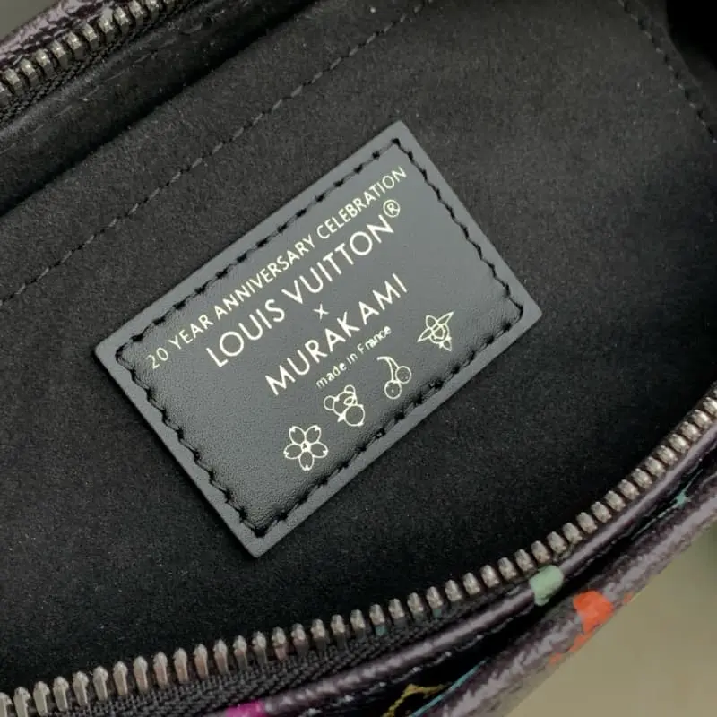 M13260 13x10x25cm High Quality Bags - Image 8