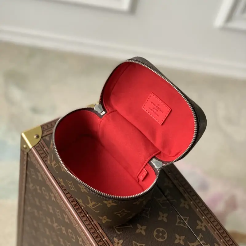 M44936 Red 14X10.2X8.5cm High Quality Bags - Image 8