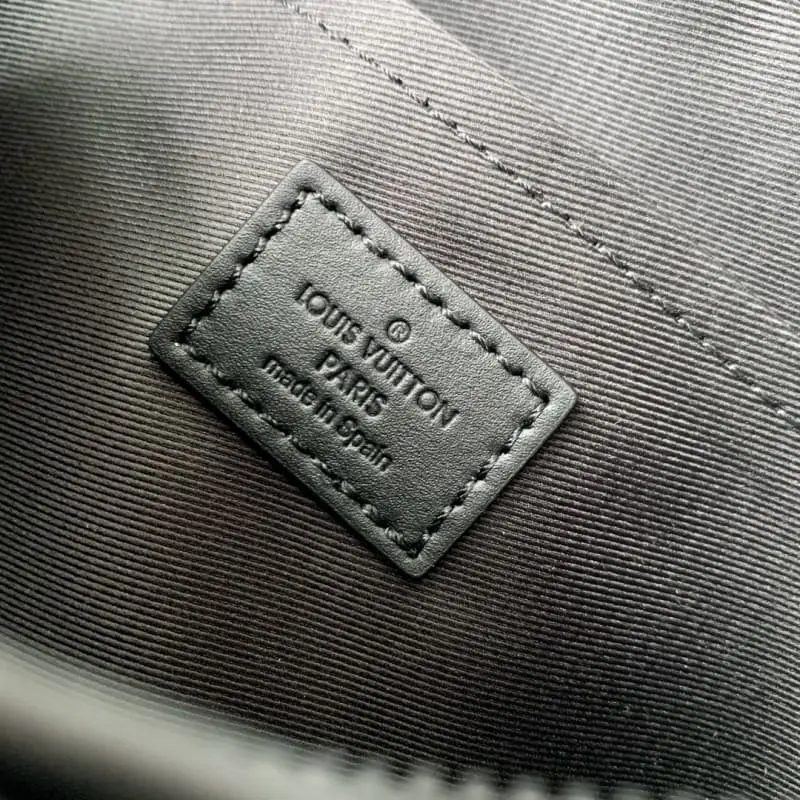 M23742 24x17x5cm High Quality Bags - Image 8