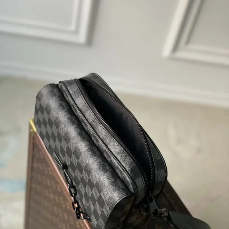 M46795 Haig 24x17x5cm High Quality Bags - Image 8