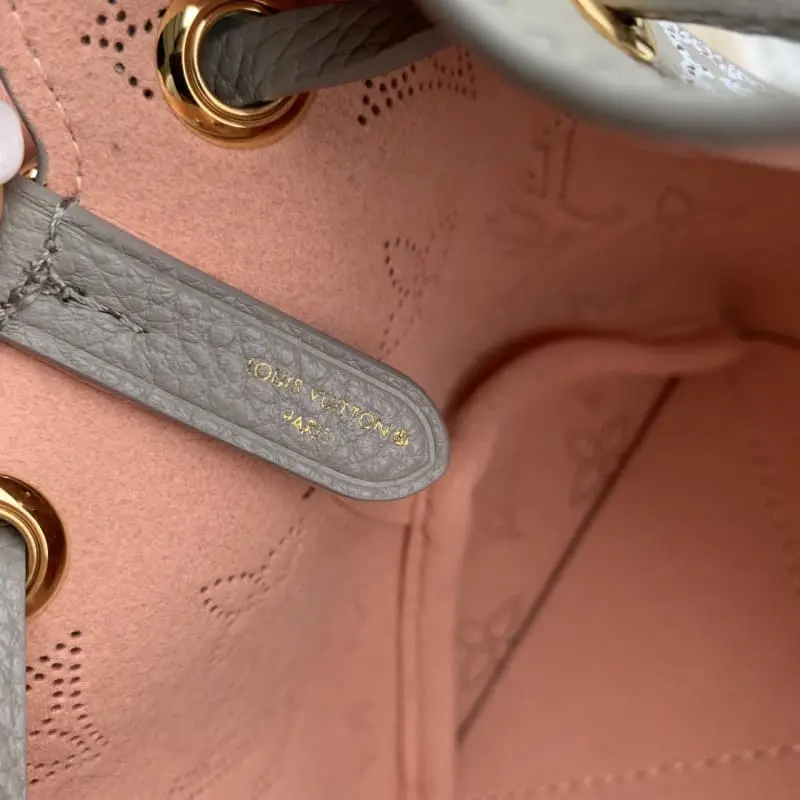 M82731 10.5x13x11cm High Quality Bags - Image 8