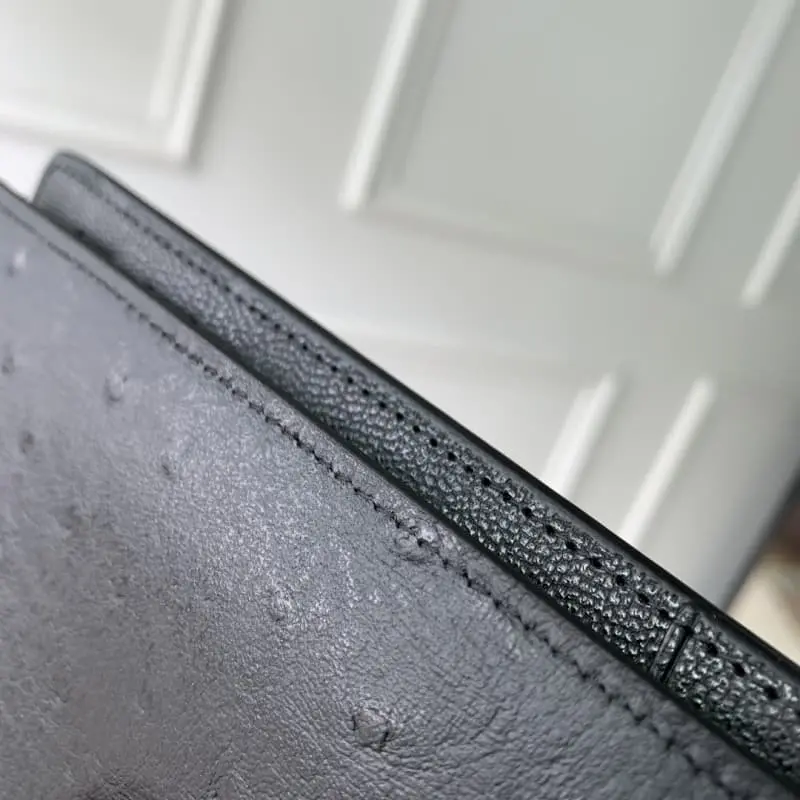 N82509 S1 10x19x2cm High Quality Bags - Image 8