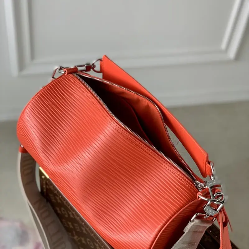 M23092 33x17x17cm High Quality Bags - Image 8