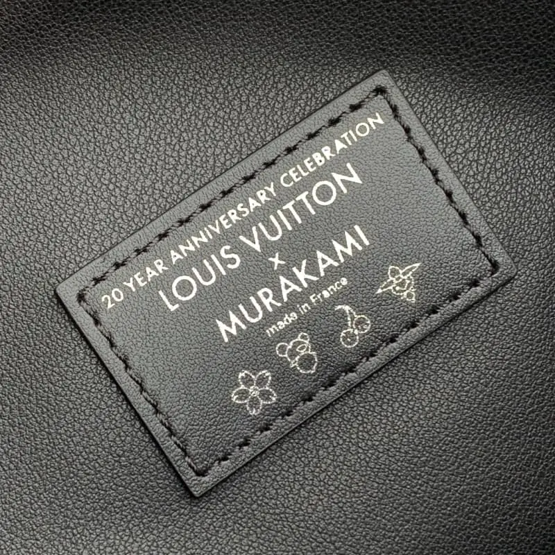 M13257 21x17x30cm High Quality Bags - Image 8