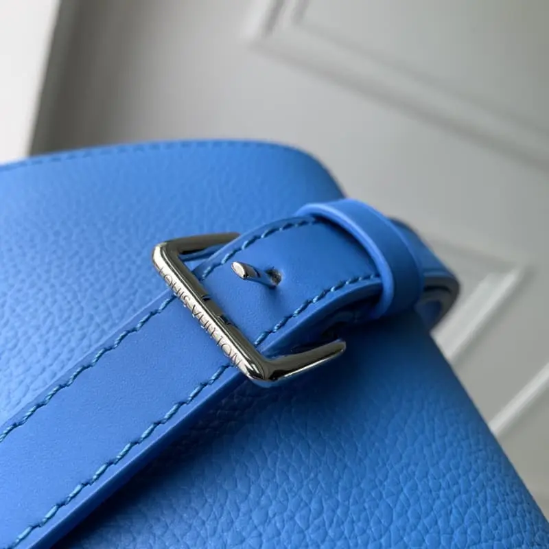 M82085 Indigo 17.3x12x7cm High Quality Bags - Image 8