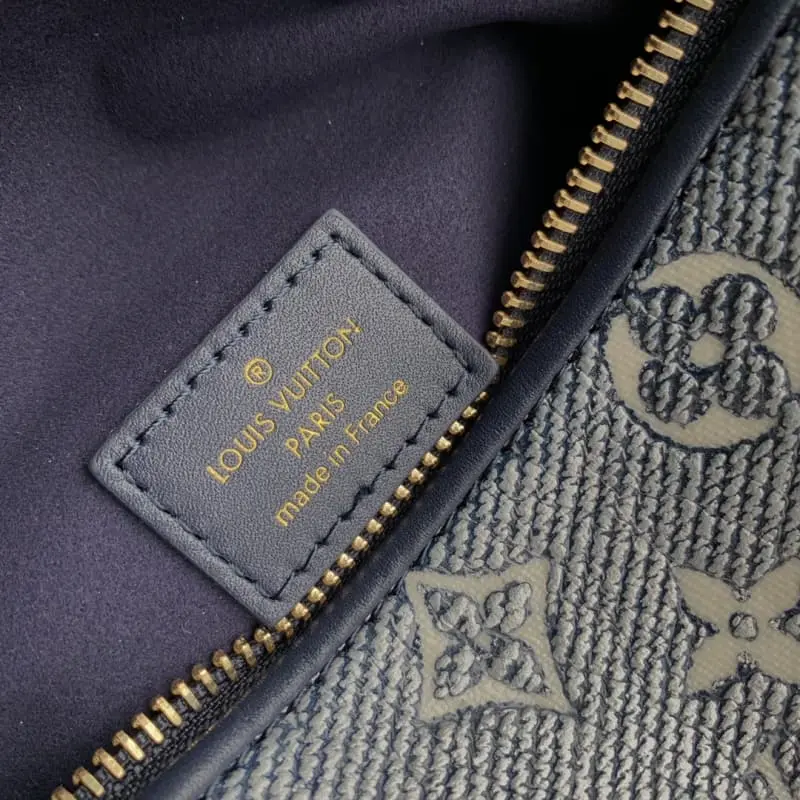 M22944 21x14x6cm High Quality Bags - Image 8