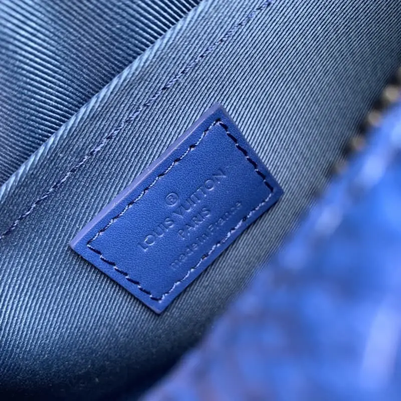 M82558 18.5x13x8cm High Quality Bags - Image 8