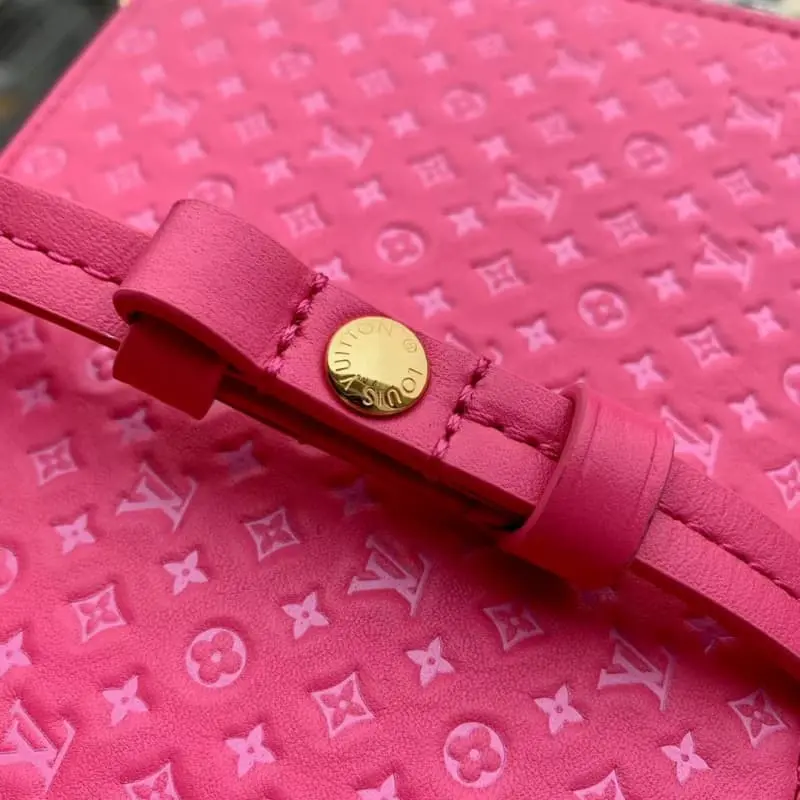 M82232 Rose Red 21.5x12.5x5cm High Quality Bags - Image 8