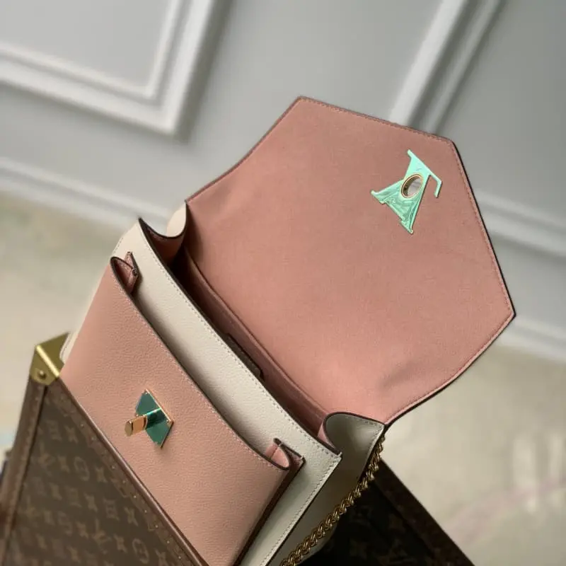 M22190 Pink and white 22.5x17x5.5cm High Quality Bags - Image 8