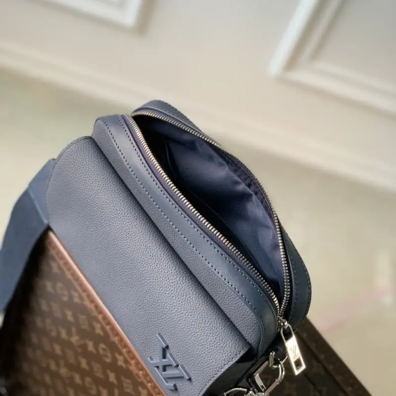 M22611 Blue 23.5x18x7cm High Quality Bags - Image 8