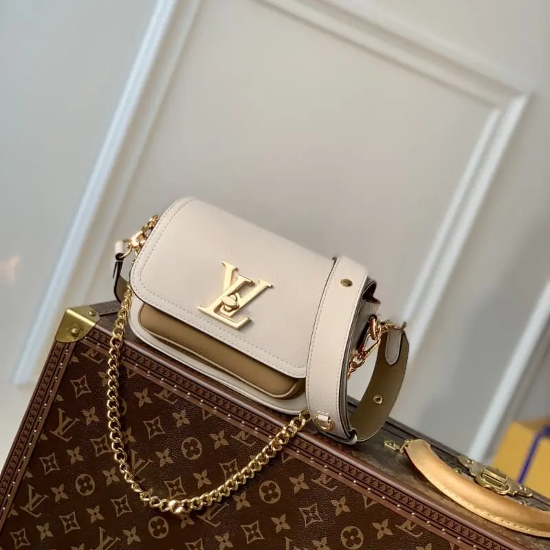 M58557 S3 19x13x8cm High Quality Bags