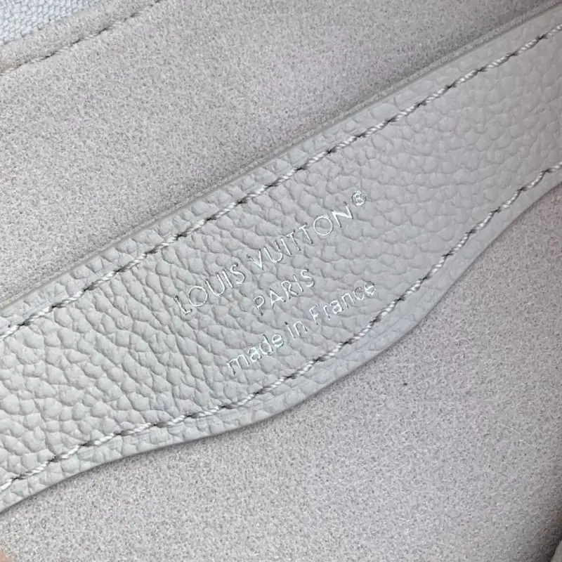 M14221 Taro Purple 16x9.5x29cm High Quality Bags - Image 8