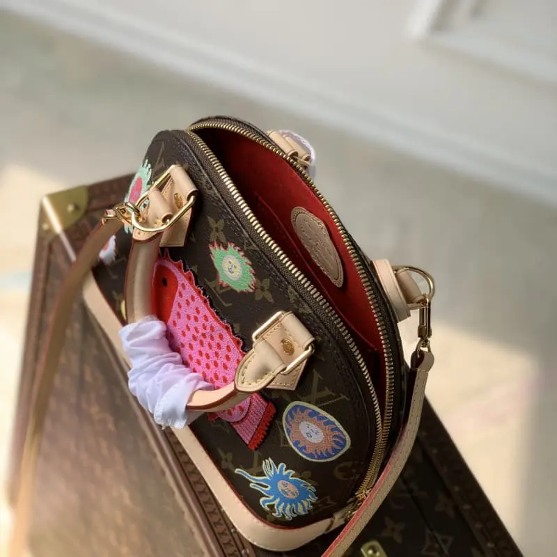 M46428 23.5x17.5x11.5cm High Quality Bags - Image 8