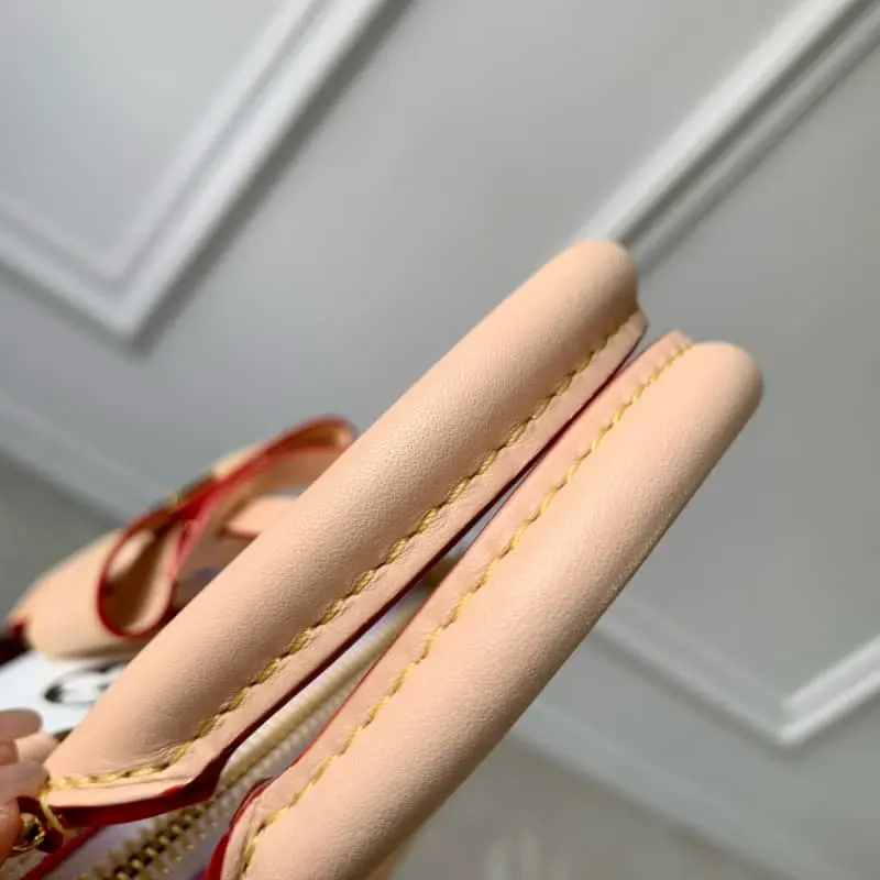 M13391 10x7.5x16cm High Quality Bags - Image 10