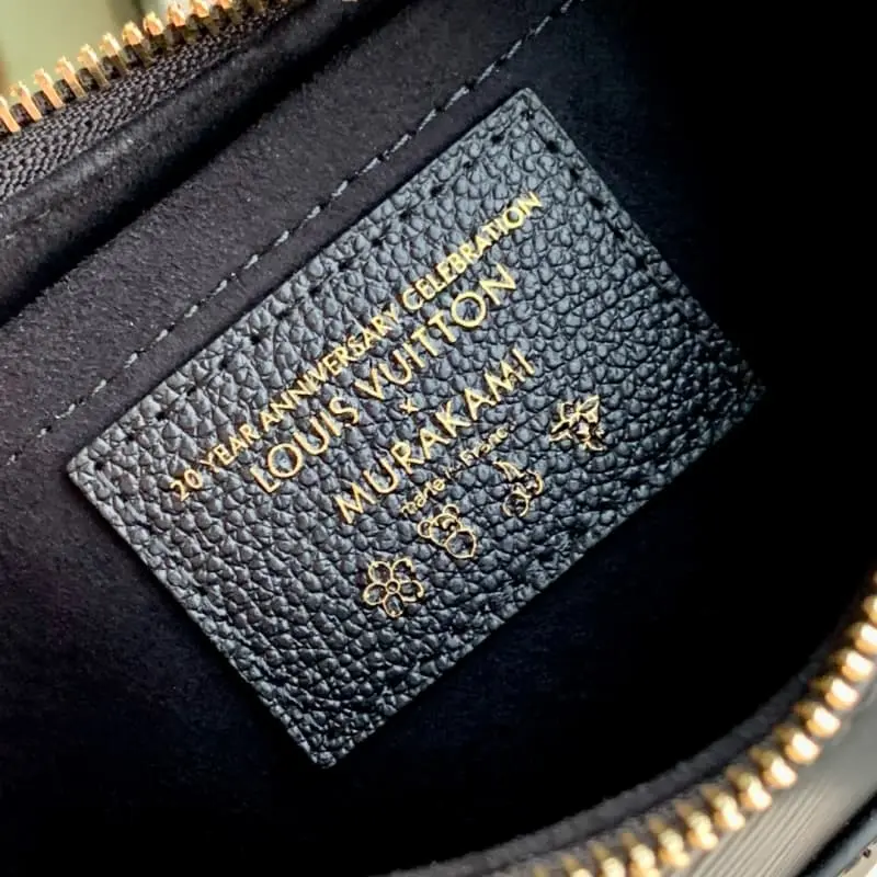 M13099 Black 13.5x6.5x19cm High Quality Bags - Image 8