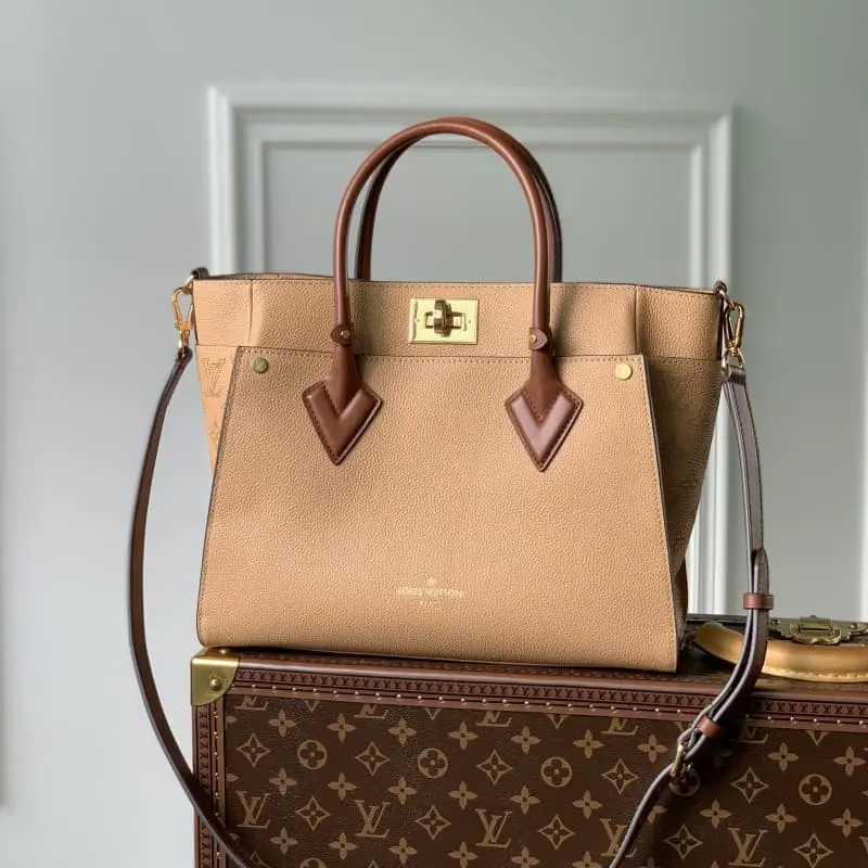 M53826 30.5x24.5x14cm High Quality Bags