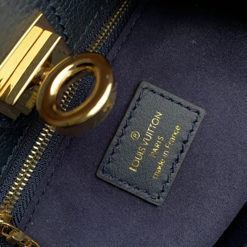 M21569 Blue 30.5x24.5x14cm High Quality Bags - Image 8