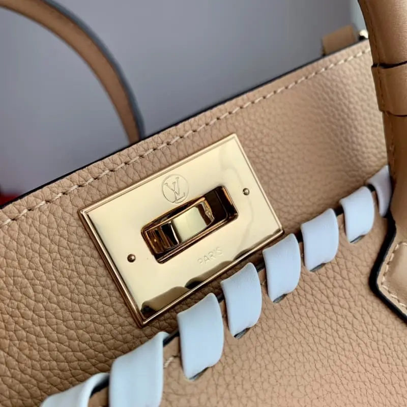 M21569 Apricot 30.5x24.5x14cm High Quality Bags - Image 8