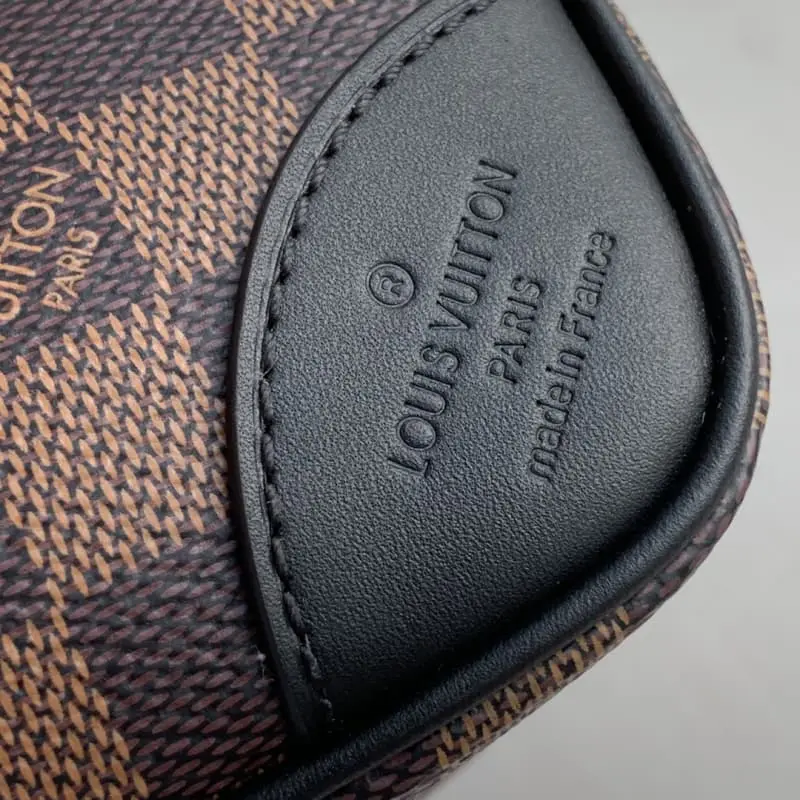 M45354 28x25x9cm High Quality Bags - Image 7