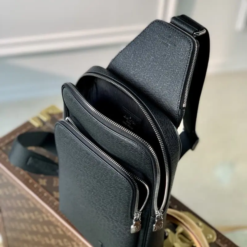 N41719 20x31x10cm High Quality Bags - Image 8