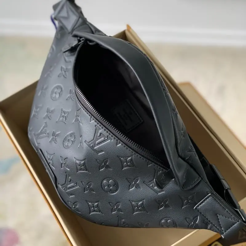 M44388 black embossed 47x20x9cm High Quality Bags - Image 8