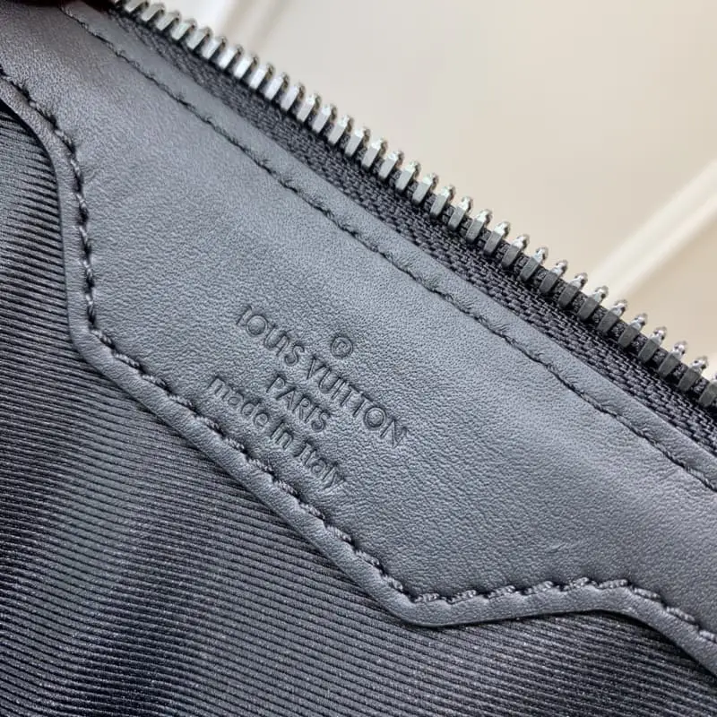 M46098 26x28.5x6cm High Quality Bags - Image 8