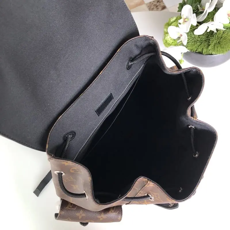 N43735 41x47x13cm High Quality Bags - Image 8