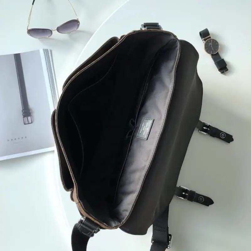 N41643 33x28x8cm High Quality Bags - Image 8