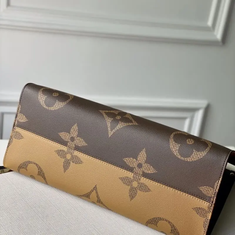 M45320 41x34x19cm High Quality Bags - Image 5