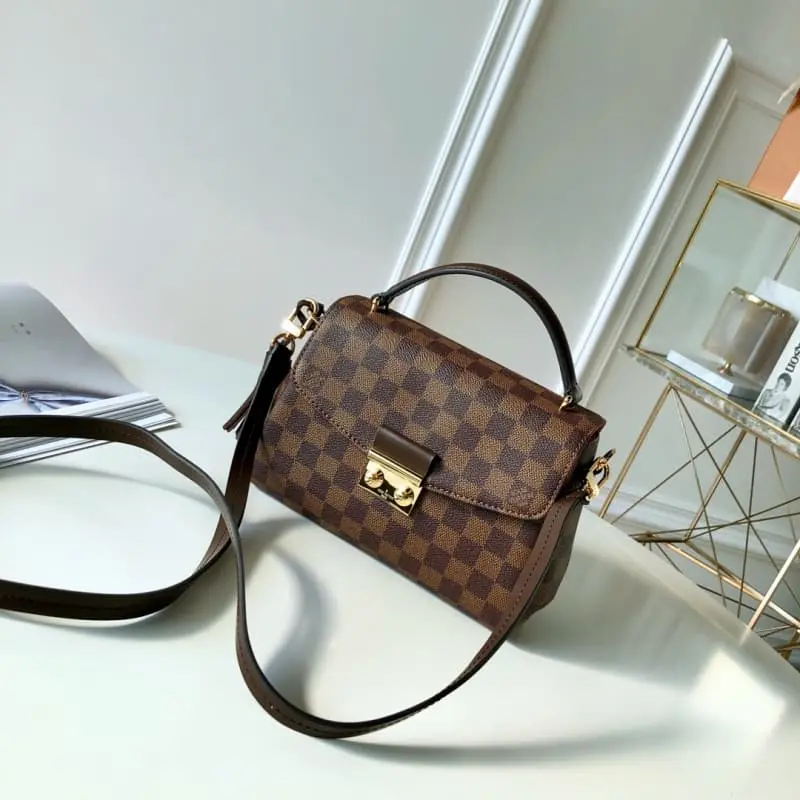 N53000 24.5x24.2x9cm High Quality Bags