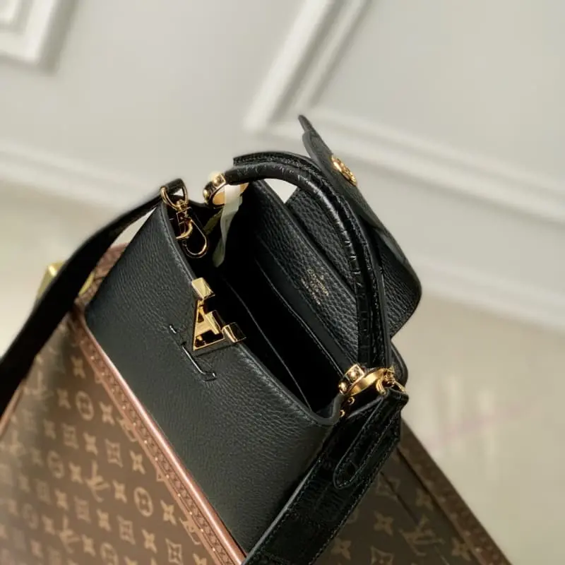 M91697 BlackMini 21x14x8cm High Quality Bags - Image 8