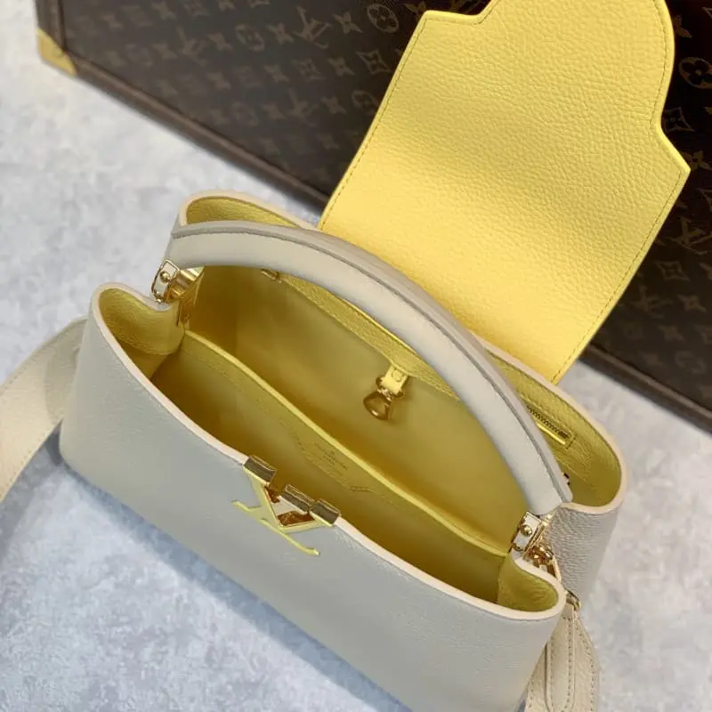 M59883 31.5x20x11cm High Quality Bags - Image 8