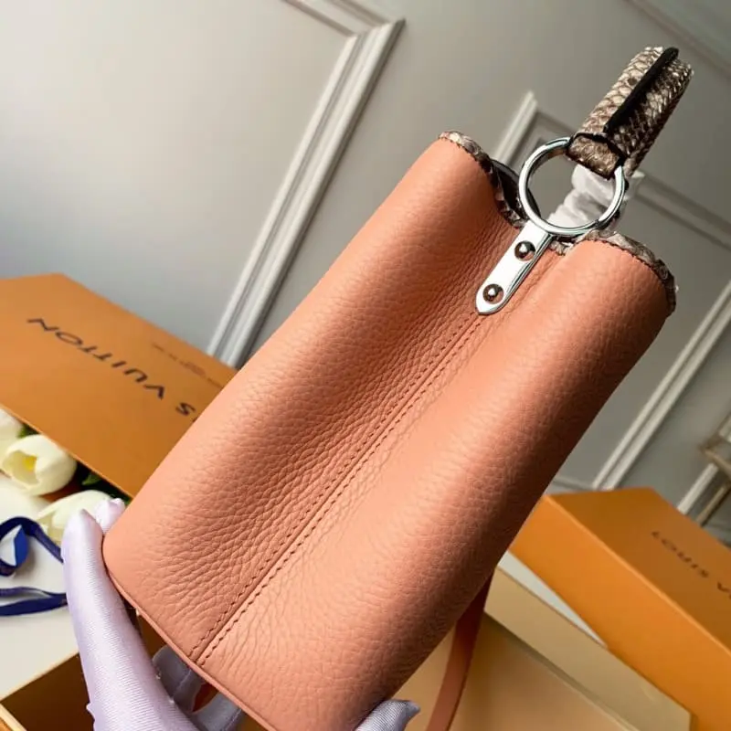 N95509 31.5x20x11cm High Quality Bags - Image 8