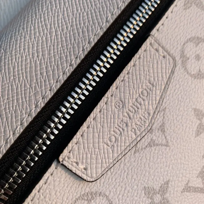 M30873 26x20x10.5cm High Quality Bags - Image 8