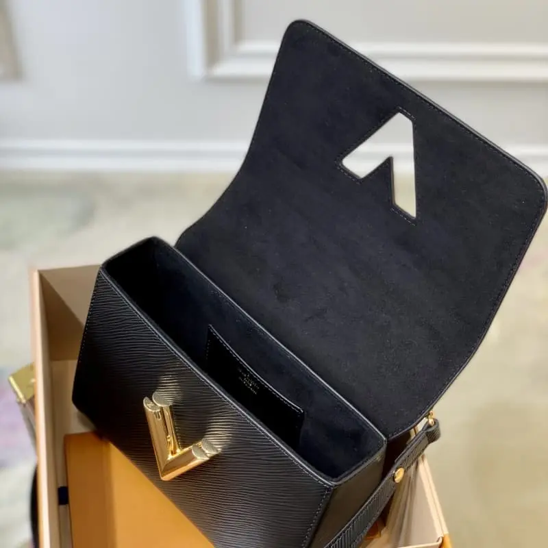 M59896 S1 23x17x9.5cm High Quality Bags - Image 8