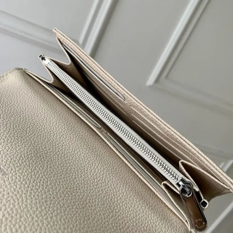 M60177 Beige 19x12x2cm High Quality Bags - Image 7