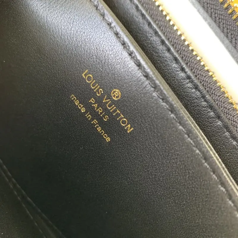 M81511 19.5x10.5x2.5cm High Quality Bags - Image 7