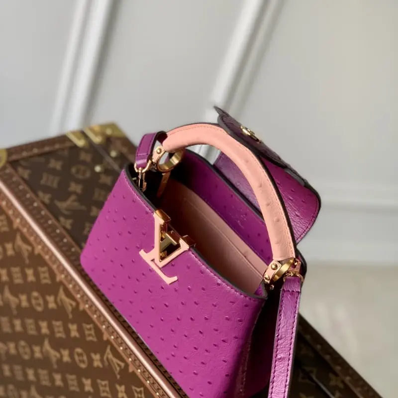 M93483 21x14x8cm High Quality Bags - Image 8