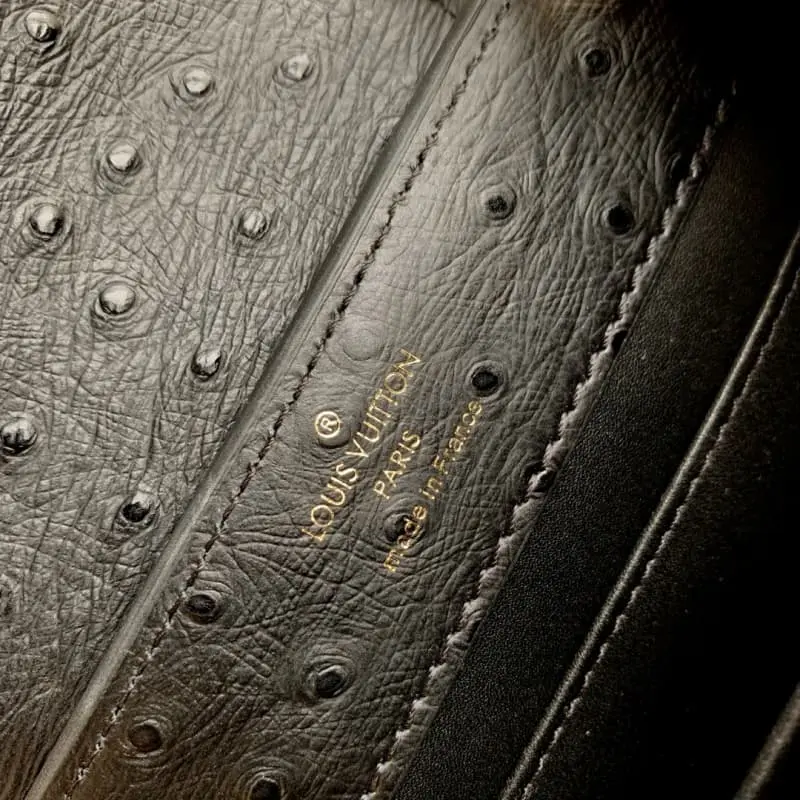 M93483 S5 21x14x8cm High Quality Bags - Image 8